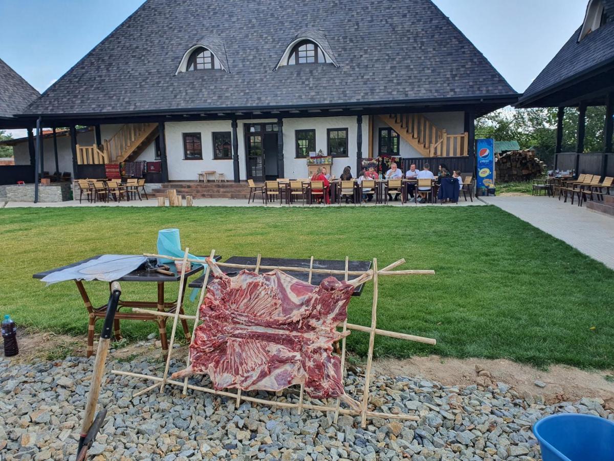 Villa Ograda Bunicilor Baia de Fier Esterno foto